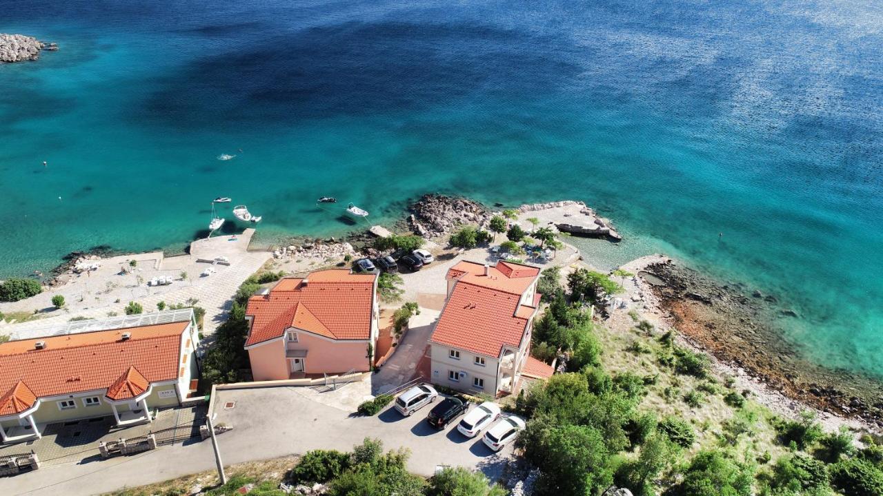 Ferienhaus Elena كارلوباغ المظهر الخارجي الصورة
